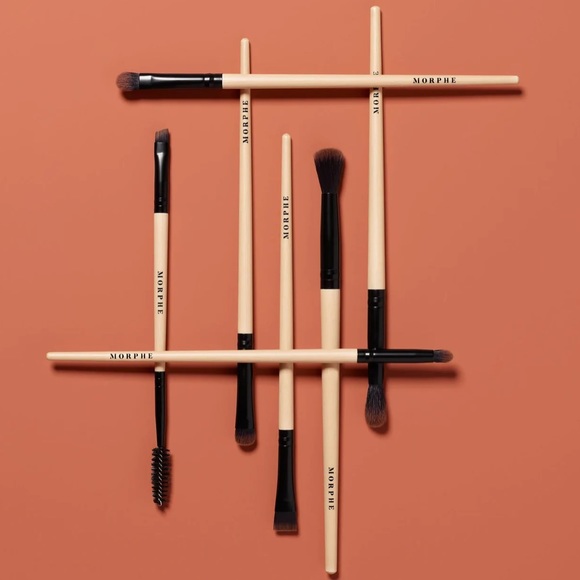 MORPHE
EARTH TO BABE 7-PIECE BAMBOO EYE BRUSH SET - Picture 3 of 9